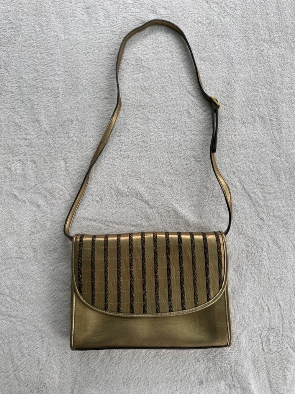 Vintage Gold Metallic Handbag Clutch Braded Detail On Front
